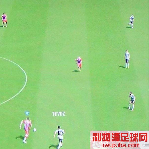 PES2015 E3չϷıͼVSģ