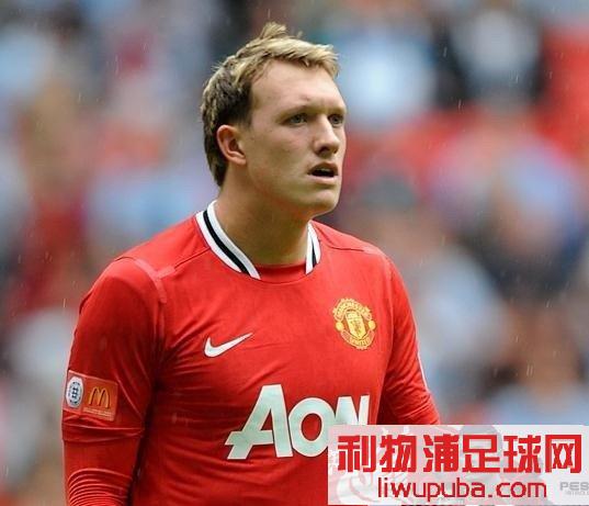 Phil-Jones4.jpg